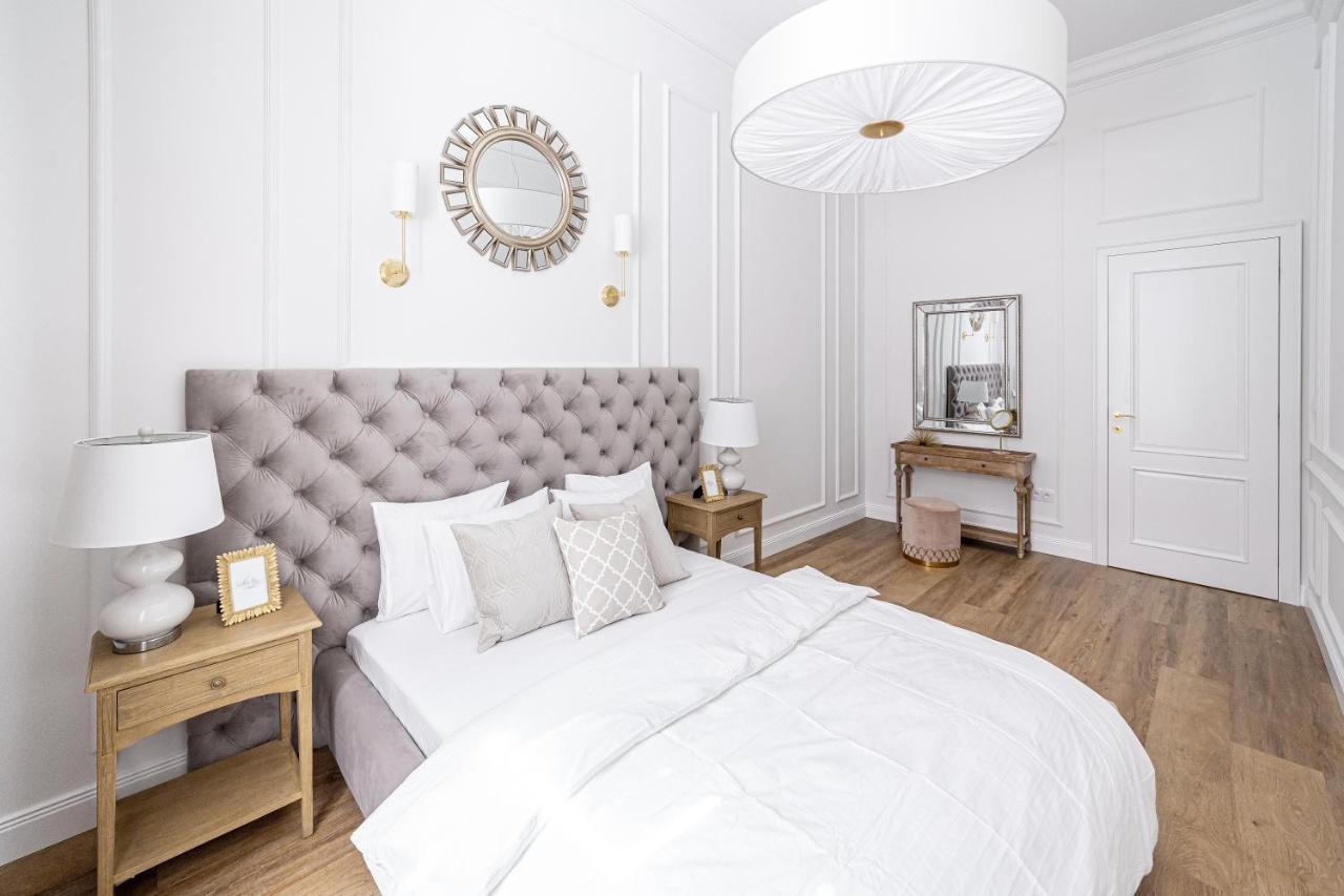 Apartament Golden Place Краков Экстерьер фото